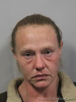 Mugshot of Amber Yovonne Marcum