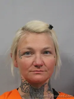 Mugshot of Dawnell Nicole Gilmore
