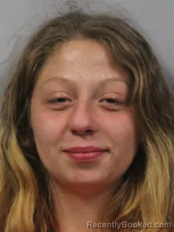 Mugshot of Tiara Marie Thompson