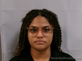 Mugshot of Brooklyn Chantell Washington