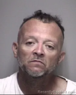 Mugshot of EDGAR . SALINAS