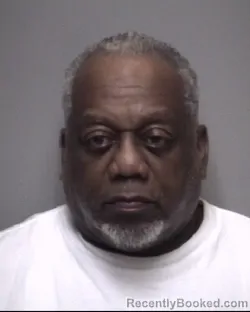 Mugshot of DAMON DARRELL HORN