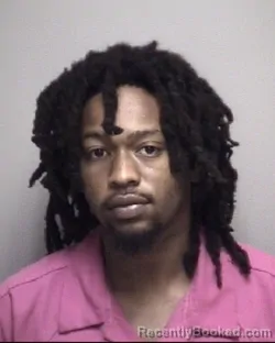 Mugshot of JULIUS DEANDRE AUZENNE