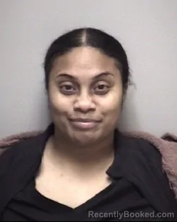 Mugshot of DEZARAE LASHAE DAYS