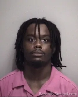 Mugshot of AUMANI . SMITH