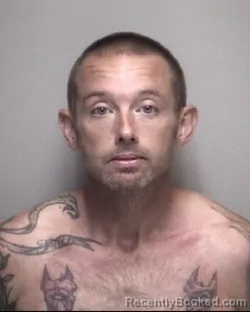 Mugshot of DEREK RYAN MOSS