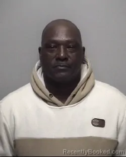 Mugshot of TRAVIS RAY MALVEAUX