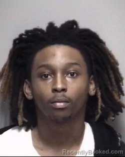 Mugshot of CARDARIUS DESHON MCINNIS