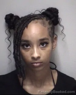 Mugshot of AALAYAH DENISE VAUSS