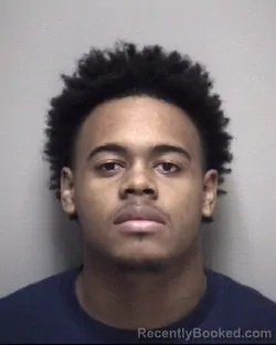 Mugshot of DONTRELL DE VONTE SMALL