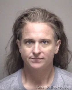 Mugshot of KIMBERLY LENORE KRONE CLEMENTE