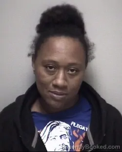 Mugshot of AUBRENAE EYVETTE DAVIS