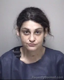 Mugshot of JIMENA . SALINAS