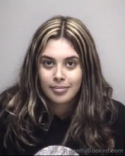Mugshot of ANNA SOLLA FELICITY MCKNIGHT