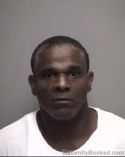 Mugshot of LEMANDALE DWAYNE BRAGGS booked in Galveston County, Texas on May 5, 2026