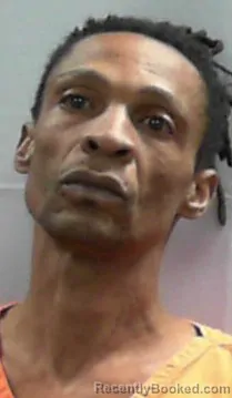 Mugshot of Corey Denitrius McKinnon