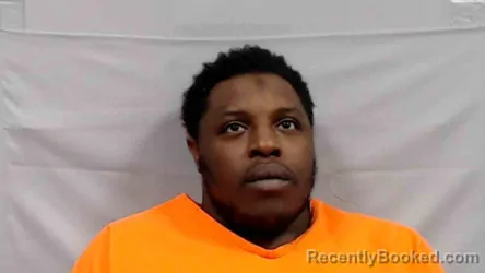 Mugshot of Deliezhea Devonte Gravely