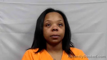Mugshot of Shanice Marie Smith