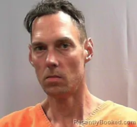 Mugshot of Christopher Scott Bennett