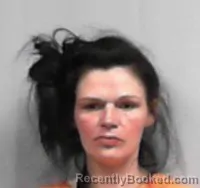 Mugshot of Kelly Nicole Squires