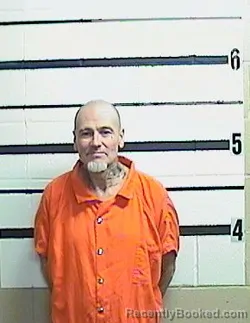 Mugshot of ALLEN J RIGGINS