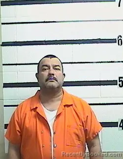 Mugshot of VICTOR M RAMIREZ