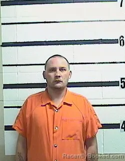 Mugshot of DALTON L SLIMP