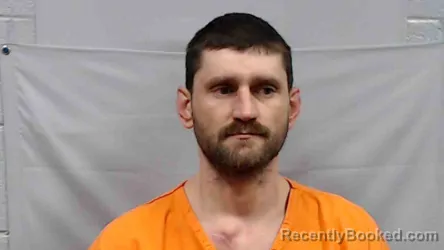 Mugshot of Brandon Ray Salmons