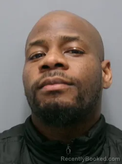 Mugshot of Zacchaeus Shaquille Barnes