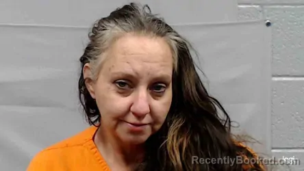 Mugshot of Crystal Dawn Gore