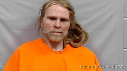 Mugshot of Robert Evans Hood