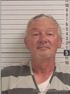 Mugshot of RICHARD LYNN VATHIS