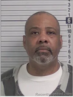 Mugshot of ANTOWAN DENORRIS HENDRICKS