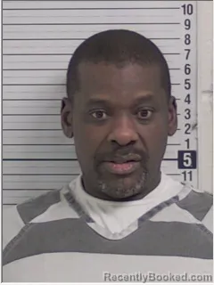 Mugshot of VERNARDO MAURICE JONES