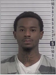 Mugshot of STEPHEN CYNTROY JR BARTON