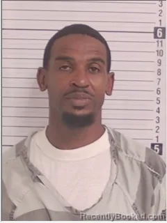 Mugshot of MARVIN KADELL JONES