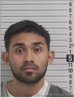 Mugshot of KEVEN ISIDRO ROMERO-CASTRO
