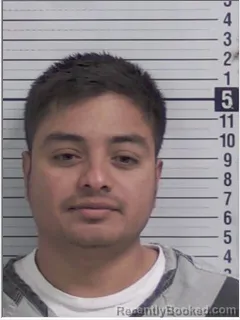Mugshot of VALENTIN HERNANDEZ-CRUZ
