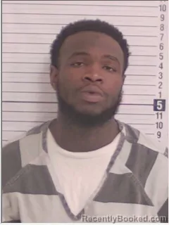 Mugshot of DATRION TYRESE HAND