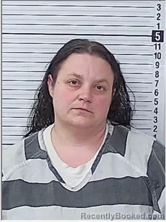 Mugshot of COURTNEY MICHELLE TURNER