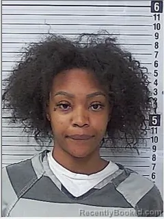 Mugshot of JEWEL LYNN ELDER