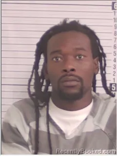 Mugshot of OMAR AKEEM WARREN