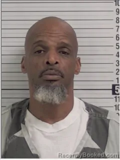 Mugshot of BERNARD SMITH