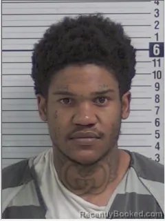 Mugshot of DONTAYE LAMAR WHITE