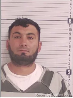 Mugshot of WILSON OMAR VILLALVIR-CHINCHILLA