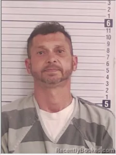 Mugshot of CESAR FERNANDO MONJE