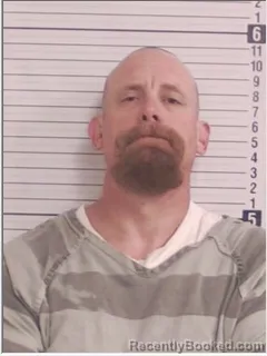 Mugshot of LANCE WAYNE LINDSAY