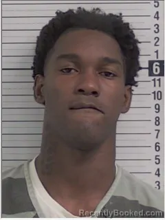 Mugshot of XZAVION DEVON MCCOY