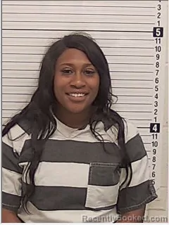 Mugshot of AJUAUNA SHAUNDREL PRYOR