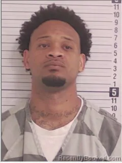 Mugshot of DAMON MANZELL WASHINGTON